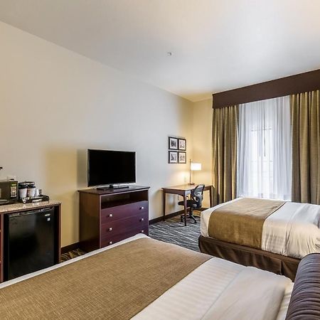 Cobblestone Hotel & Suites - Chippewa Falls Buitenkant foto