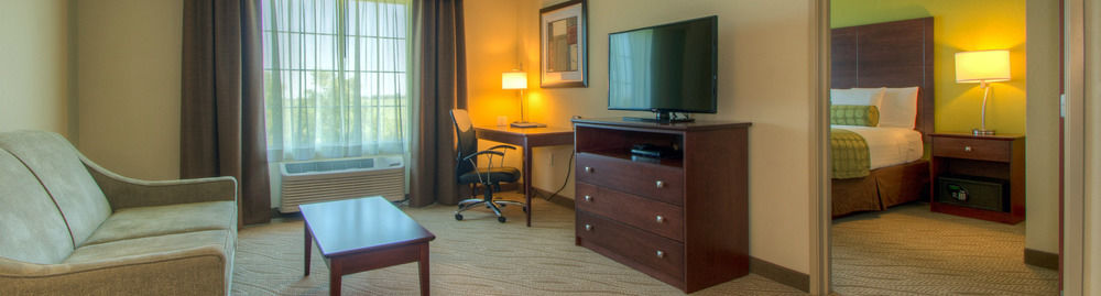 Cobblestone Hotel & Suites - Chippewa Falls Buitenkant foto