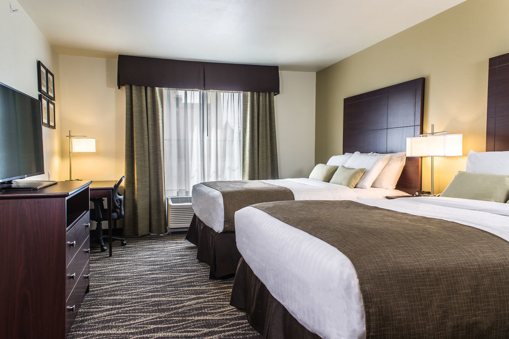 Cobblestone Hotel & Suites - Chippewa Falls Buitenkant foto