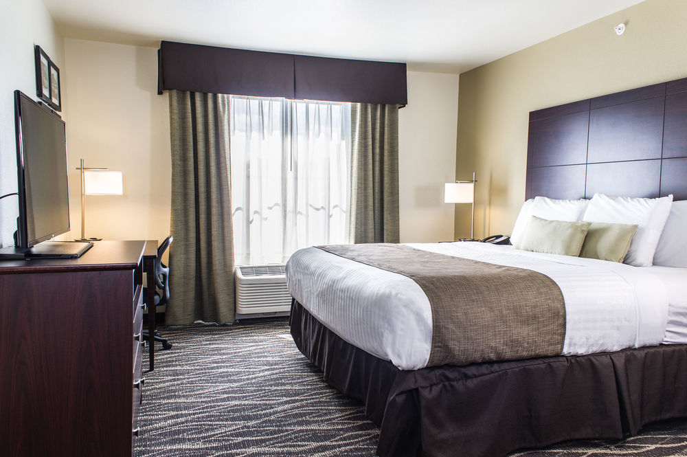Cobblestone Hotel & Suites - Chippewa Falls Buitenkant foto